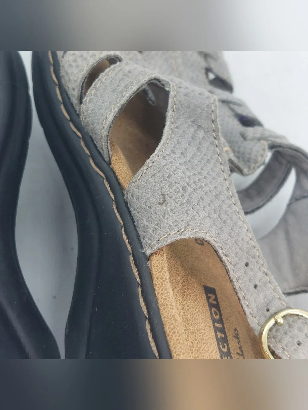 Clarks Lexi Marigold Sandals Gray Snakeskin Slingback Womens Size 7M Casual